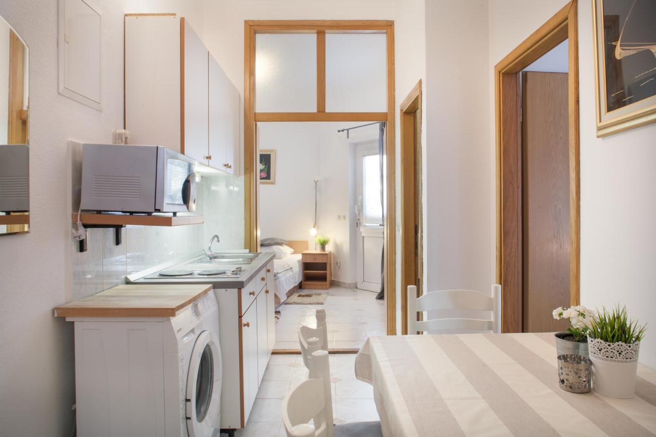 Apartment Center Kuzmanic Makarska